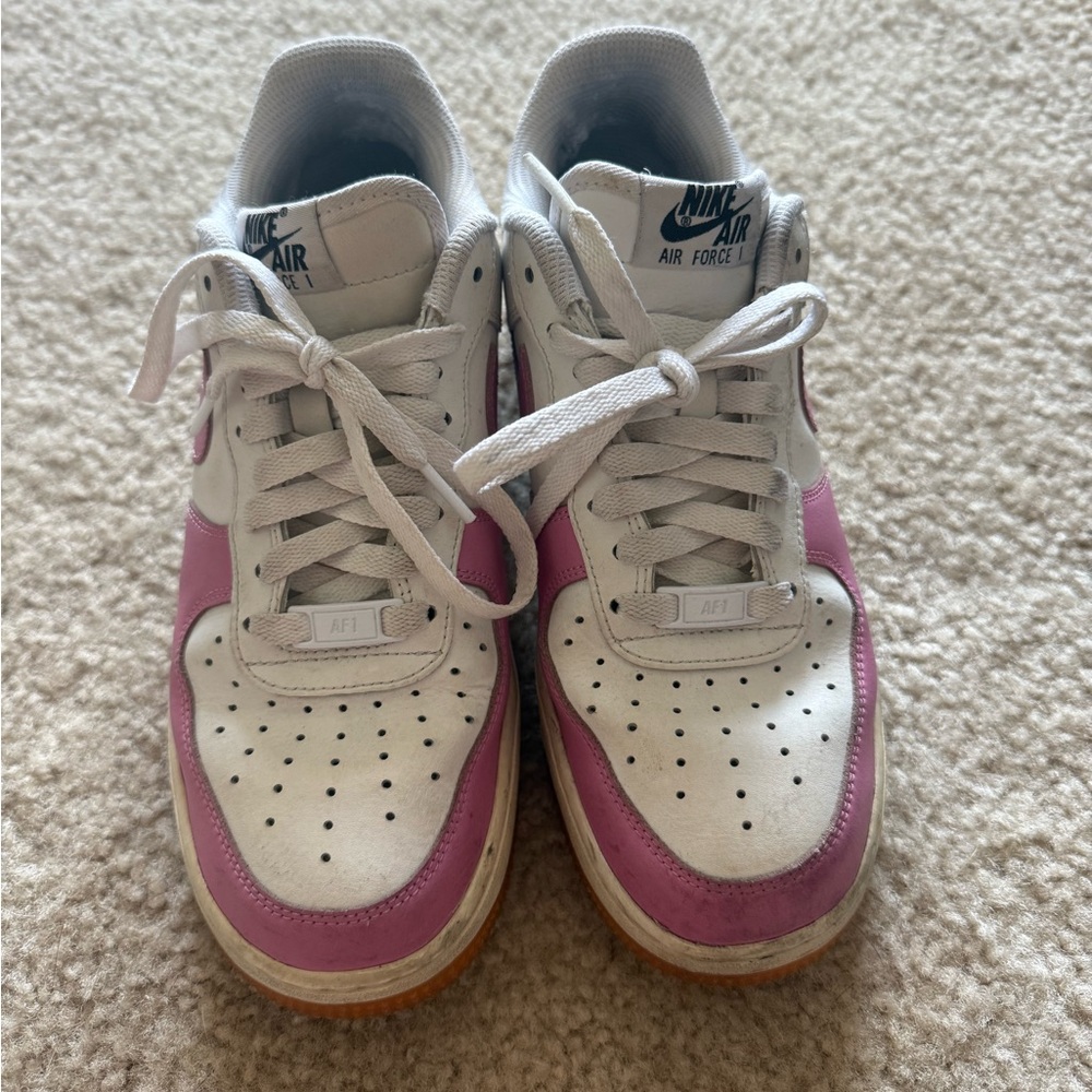 Nike Women’s Custom Air Force 1 - Picture 6 of 6